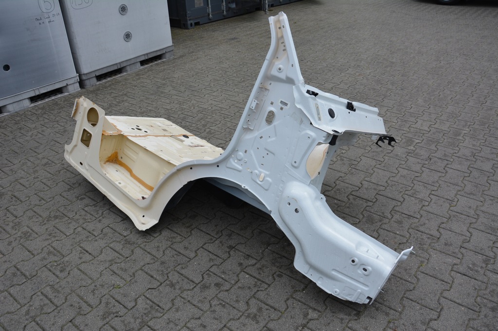 фото №1, Iveco daily 2014 2022 чверть права перед передній