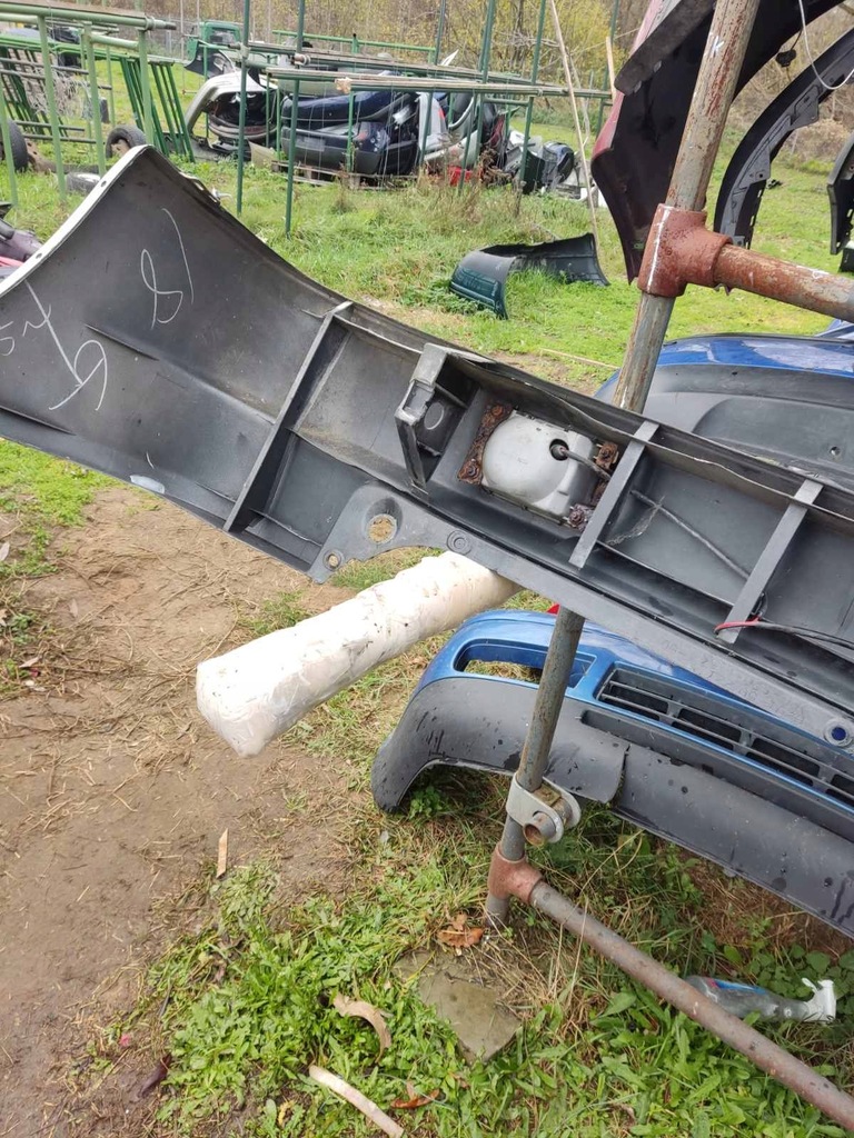 фото №13, Бампер задня mazda demio