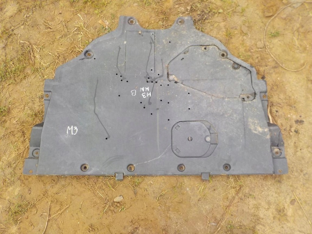 фото №1, Плита защита двигателя mazda3 mazda 3 kf336