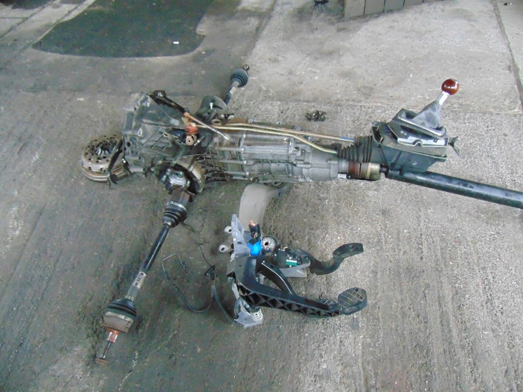 фото №6, Audi a4 b7 2.0tfsi swap переходник na механическая коробка передач коробка передач gve с ośki na quattro