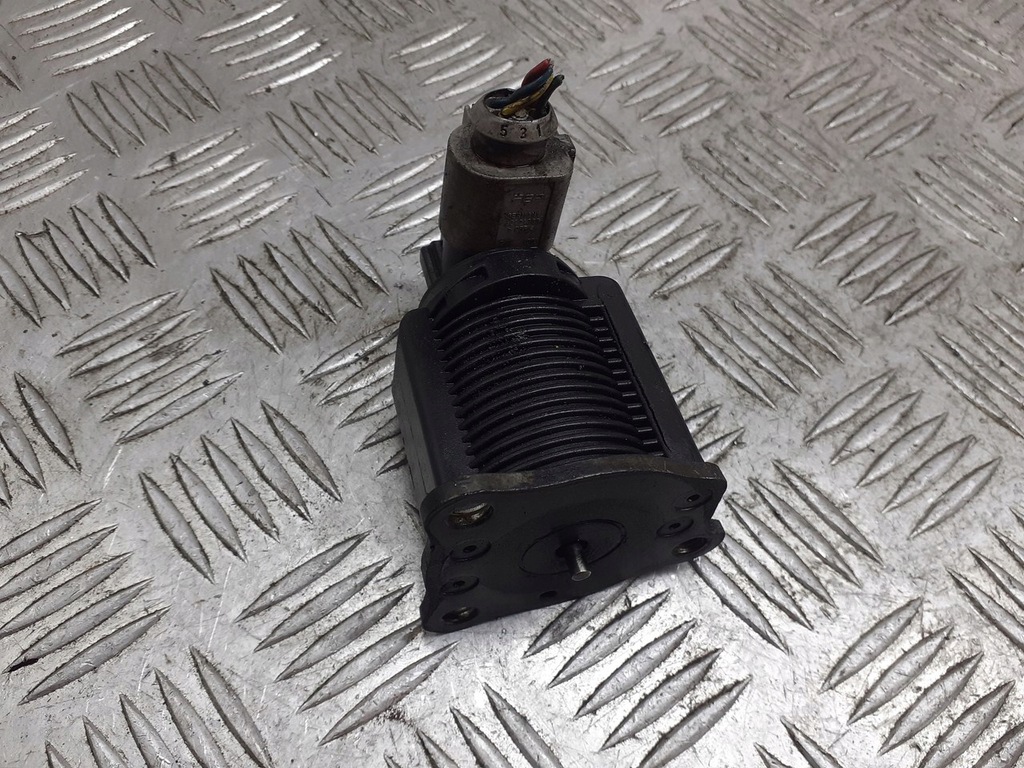 фото №1, Клапан egr рециркуляции выхлопных газов nissan micra k12