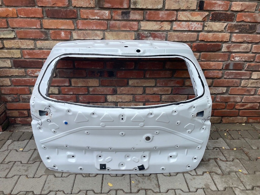 фото №1, Kia sportage v 2021- крышка багажника задняя giełda poznań