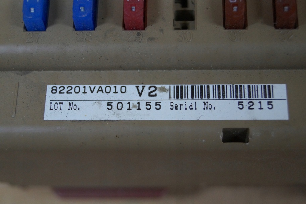 фото №7, Коробка предохранителей subaru wrx sti 82201va030