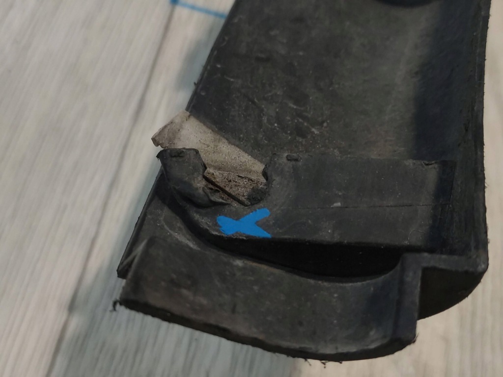 фото №10, Tesla model y молдинг накладка крила лівий задня 165869700a