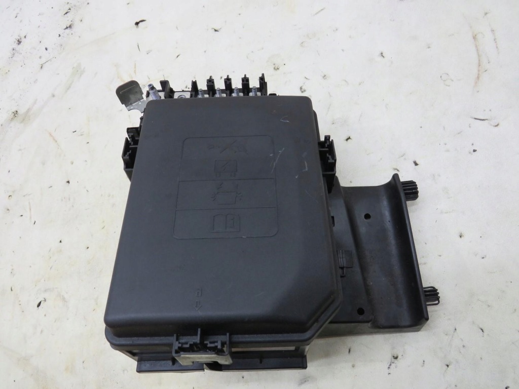 фото №1, Коробка предохранителей opel astra k 13379209