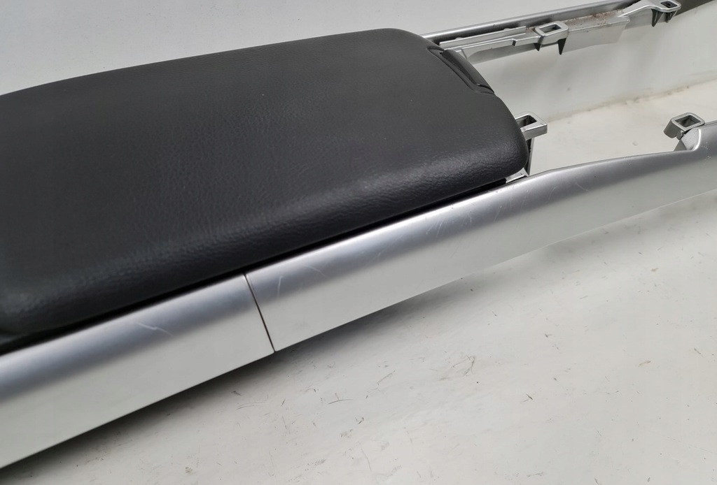 фото №12, Туннель средний подлокотник mazda rx-8