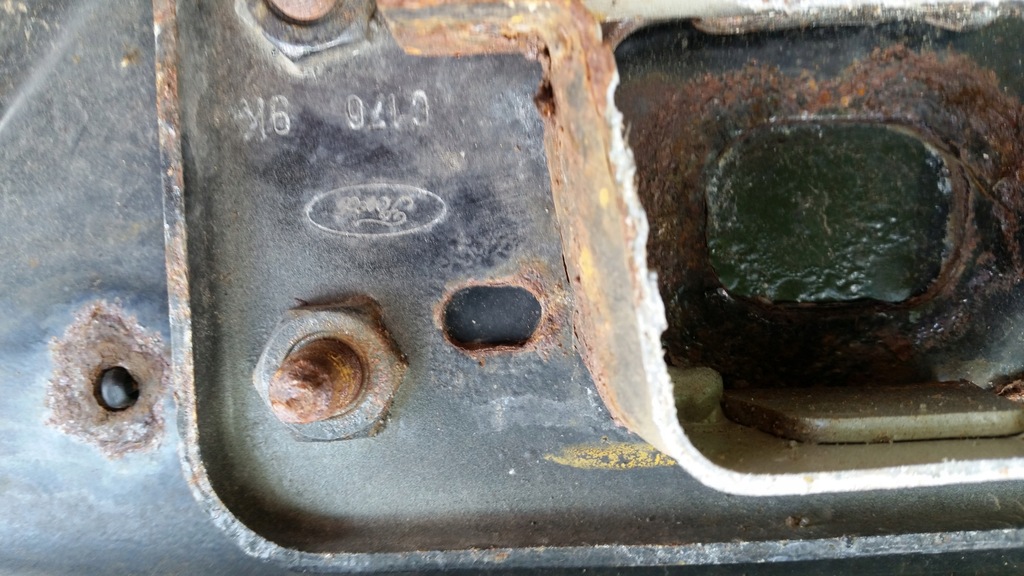 фото №8, Pas передний радиатор wody ford ka ii mk2 51803629