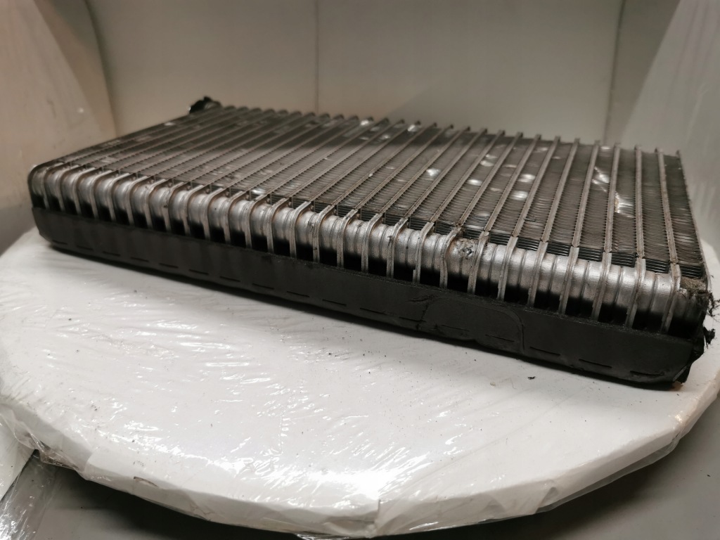 фото №6, Випарник кондиціонера scania r 1772726 all/j/2