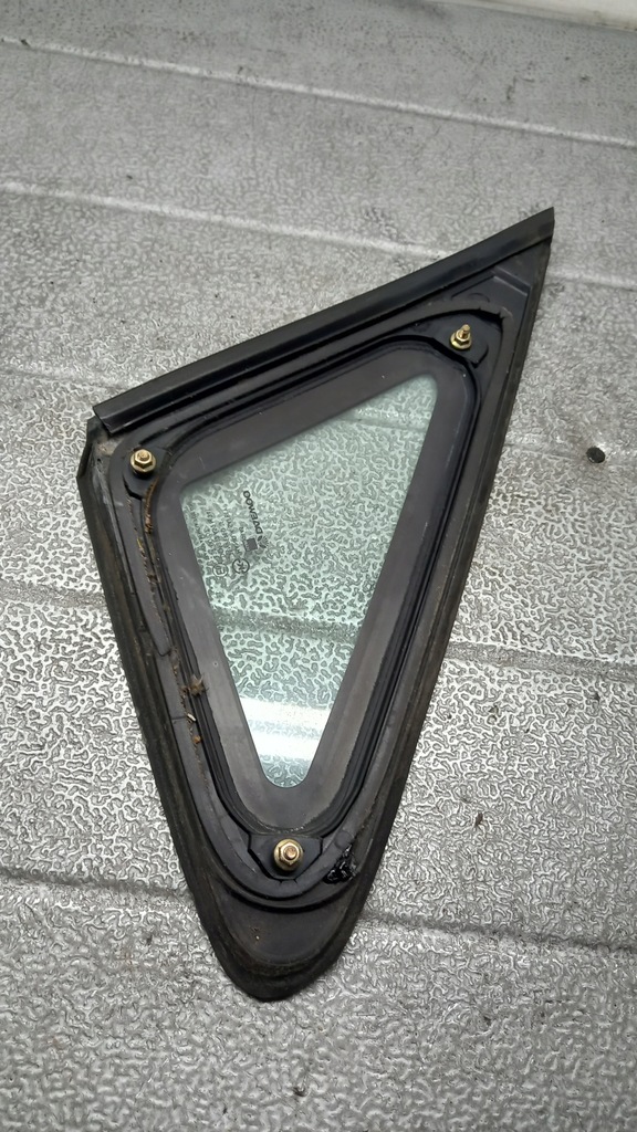 фото №3, Скло ліва перед трикутник daewoo tacuma 02r