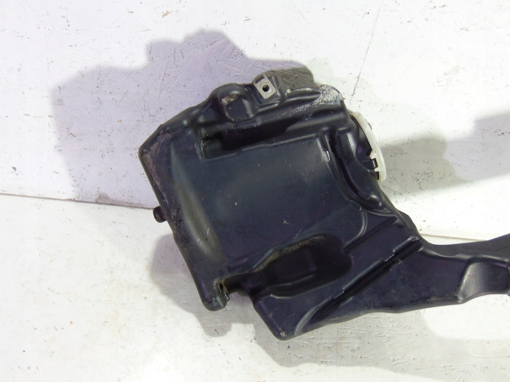 фото №6, Бачок омивача mercedes w212