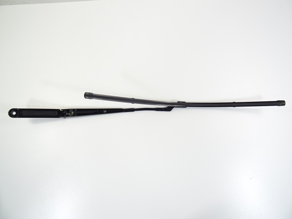 Vw polo 2g рестайлинг  рычаг дворники левая 2g1955409a с Разборки