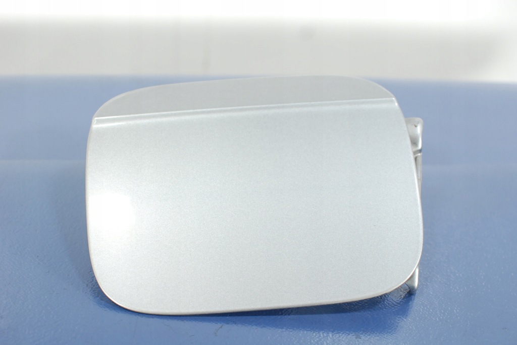 фото №1, Audi a4 b7 avant кришка заливної пального ly7g