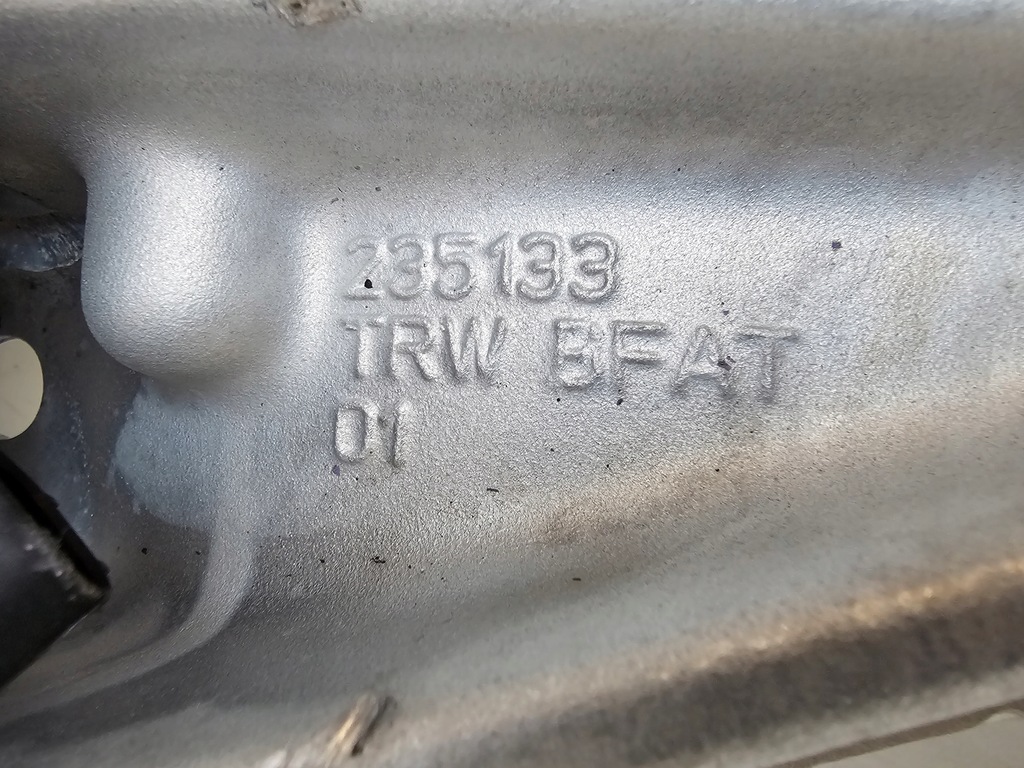 фото №8, Ferrari поворотный кулак подвеска правый перед 331665