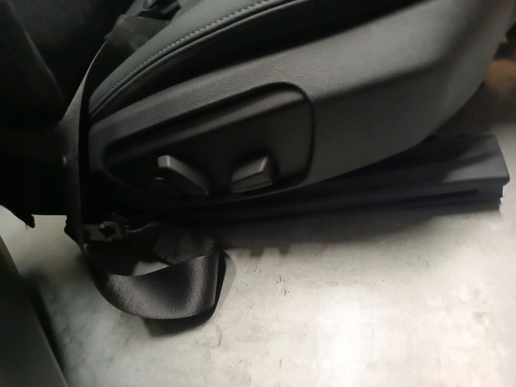 фото №6, Bmw 2 f44 fotrele обшивки середина комплект