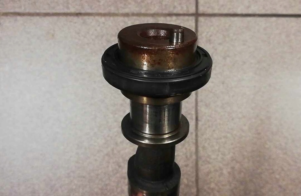 фото №6, Вал распределительного вала carisma 1.8 gdi g9gdi