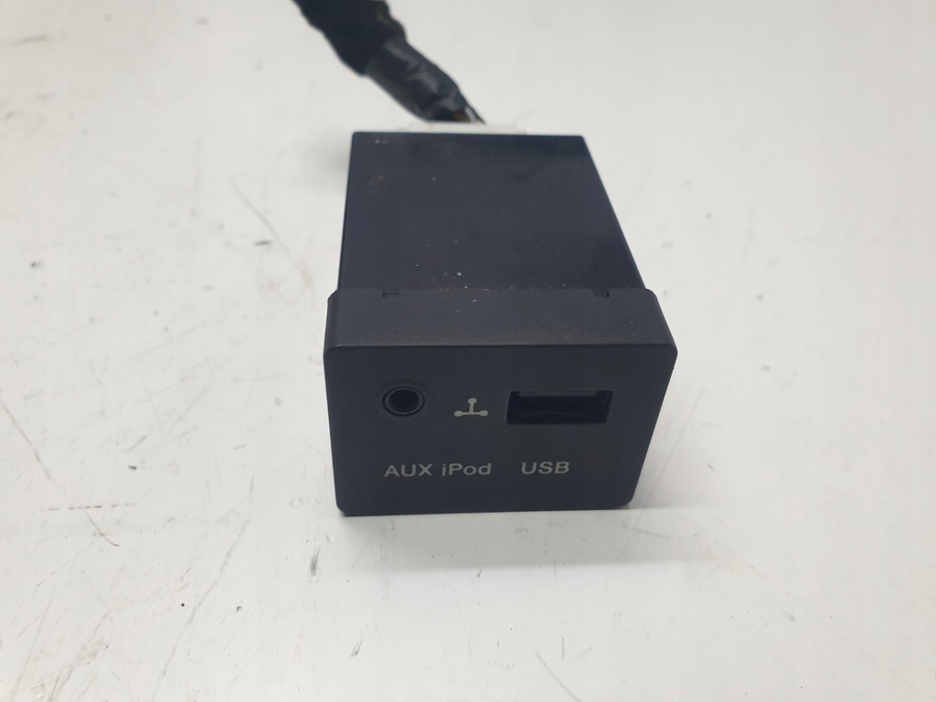 фото №1, Разъём usb kia ceed 96120-2b000