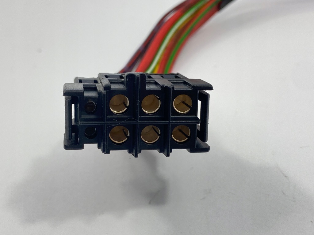 Джгут електропроводка штекер кабель замка запалювання mercedes w201 190 e 2015401732 Ціна