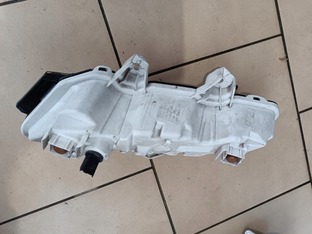 фото №9, Peugeot 208 ii led drl лівий i правий перед демонтаж