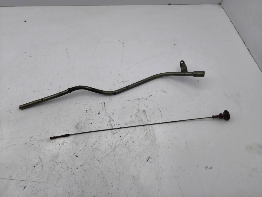 фото №1, Mercedes-benz ml w164 2010 щуп уровня масла