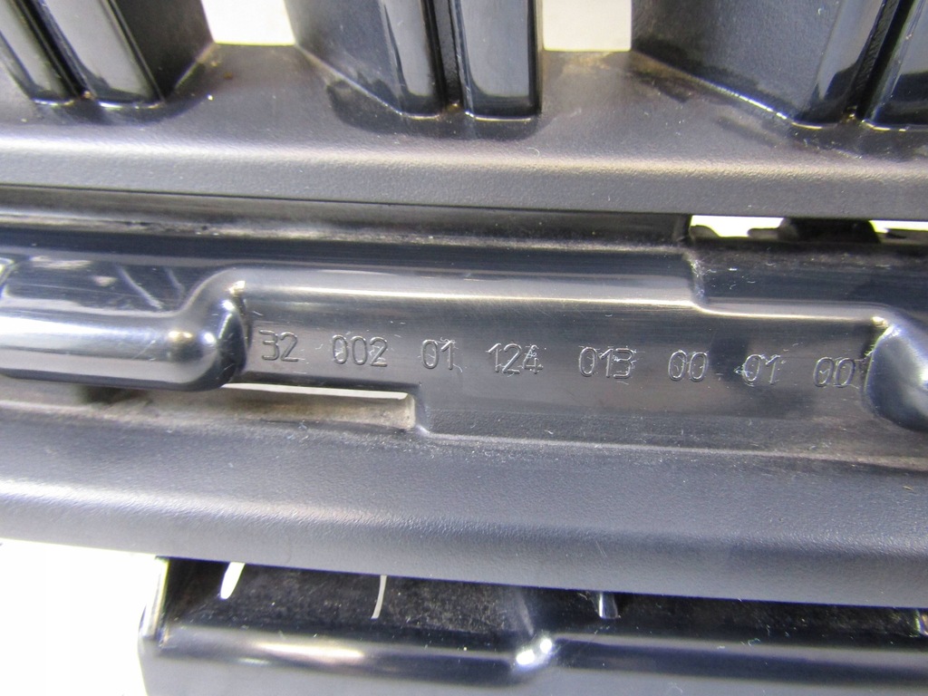 фото №16, Skoda octavia iv решётка радиатора решётка радиатора бампера перед 5e3853653