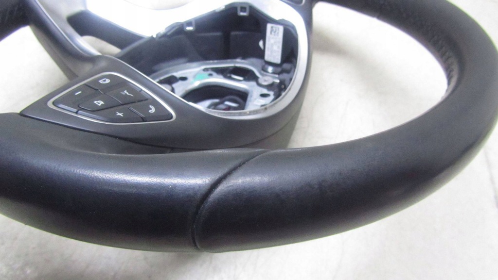 фото №9, Mercedes w176 lift повітропровід мультифункція 15-