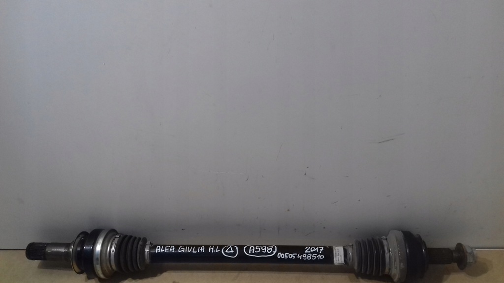 фото №1, Alfa romeo giulia приводной вал левый задняя 00505498510