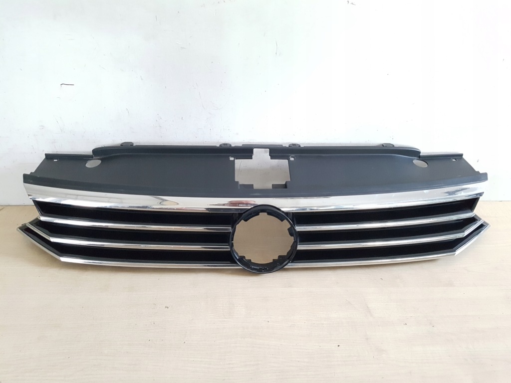 фото №1, Vw passat b8 решётка радиатора решётка радиатора 3g0853653
