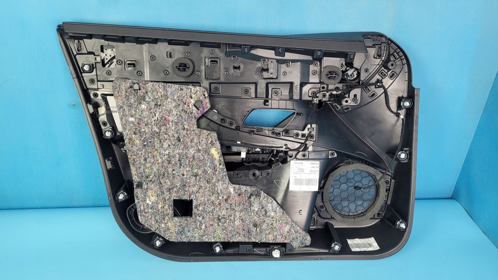 фото №8, Peugeot 308 iii p5 1.5d 21r обшивка дверь правый перед 98381572zd