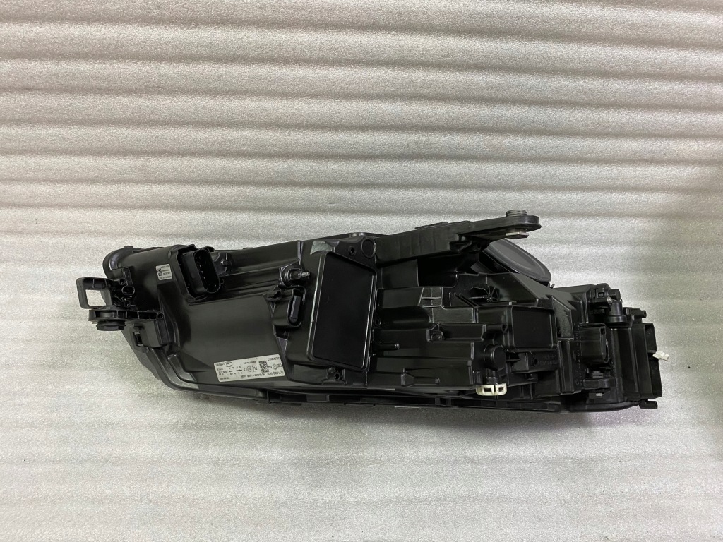 фото №12, Skoda superb 3 3v1 lift led лампа ліва права