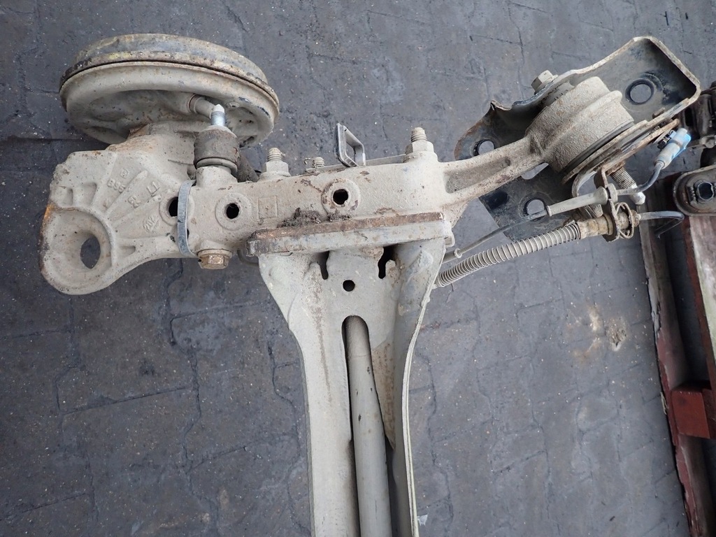 фото №9, Балка підвіска заднього peugeot 1007 05r