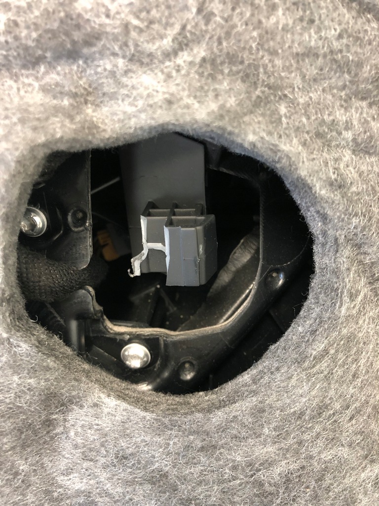 фото №7, Обшивка дверь правый перед audi q5