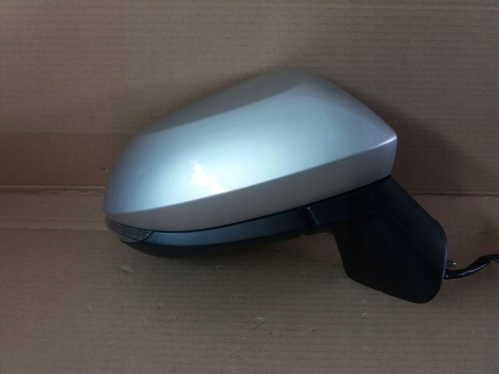 фото №1, Toyota corolla xii e21 правое складной ассистент 9pin