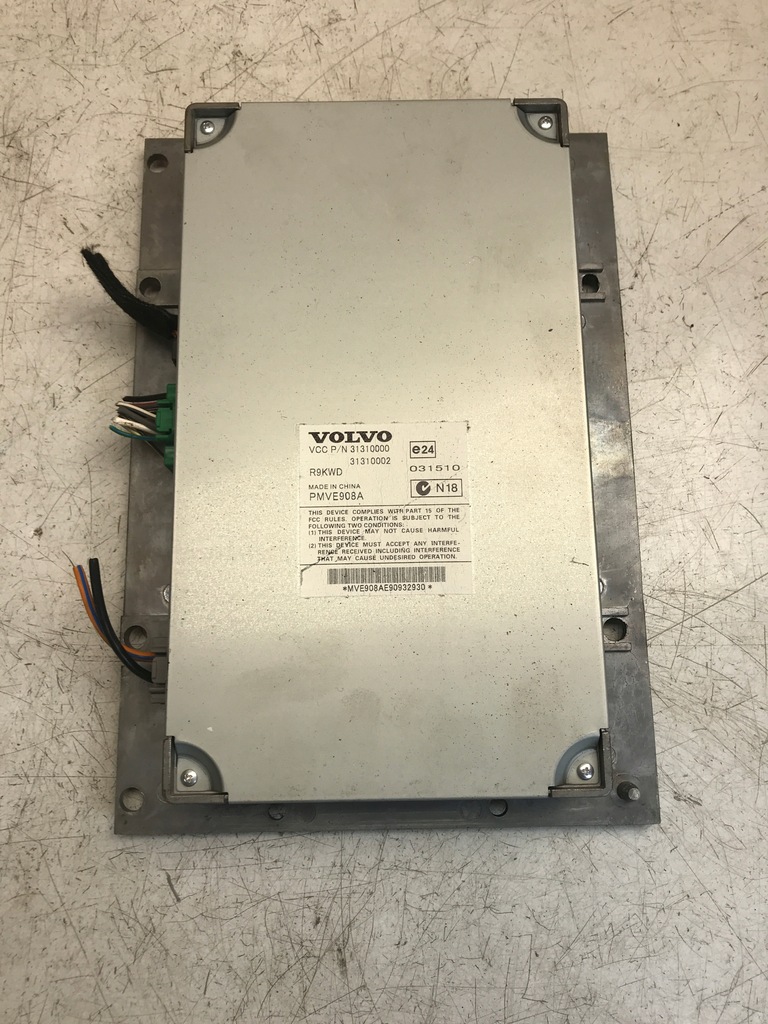 фото №1, Усилитель радио volvo c30 31310000