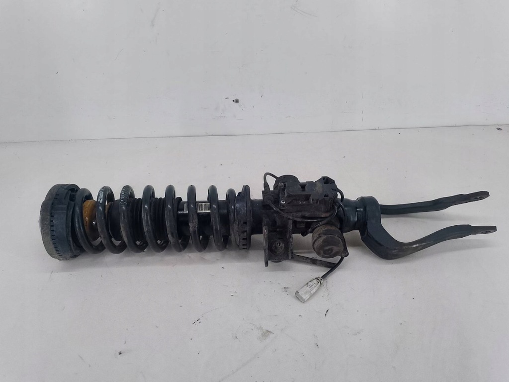 фото №8, Амортизатор перед левый bmw seria 7 f01 6796939 4.4