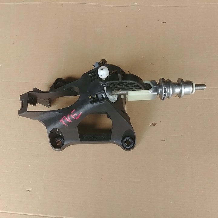 фото №16, Выборщик переключения передач тросы verso 1.6 d4d