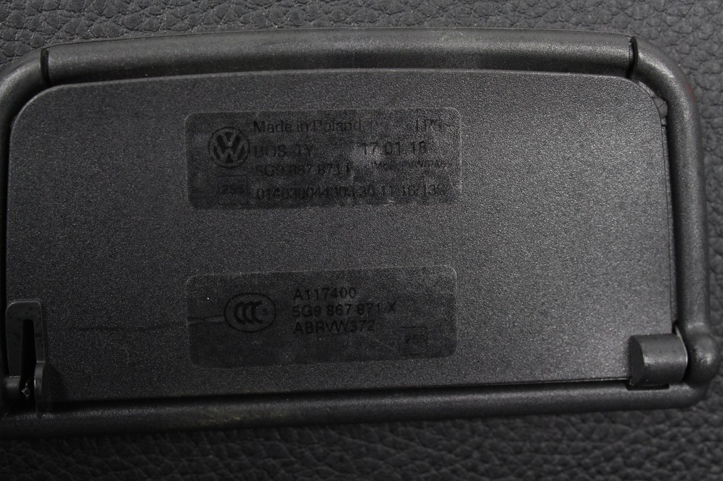 фото №7, Шторка багажника vw golf vii kombi 12-20