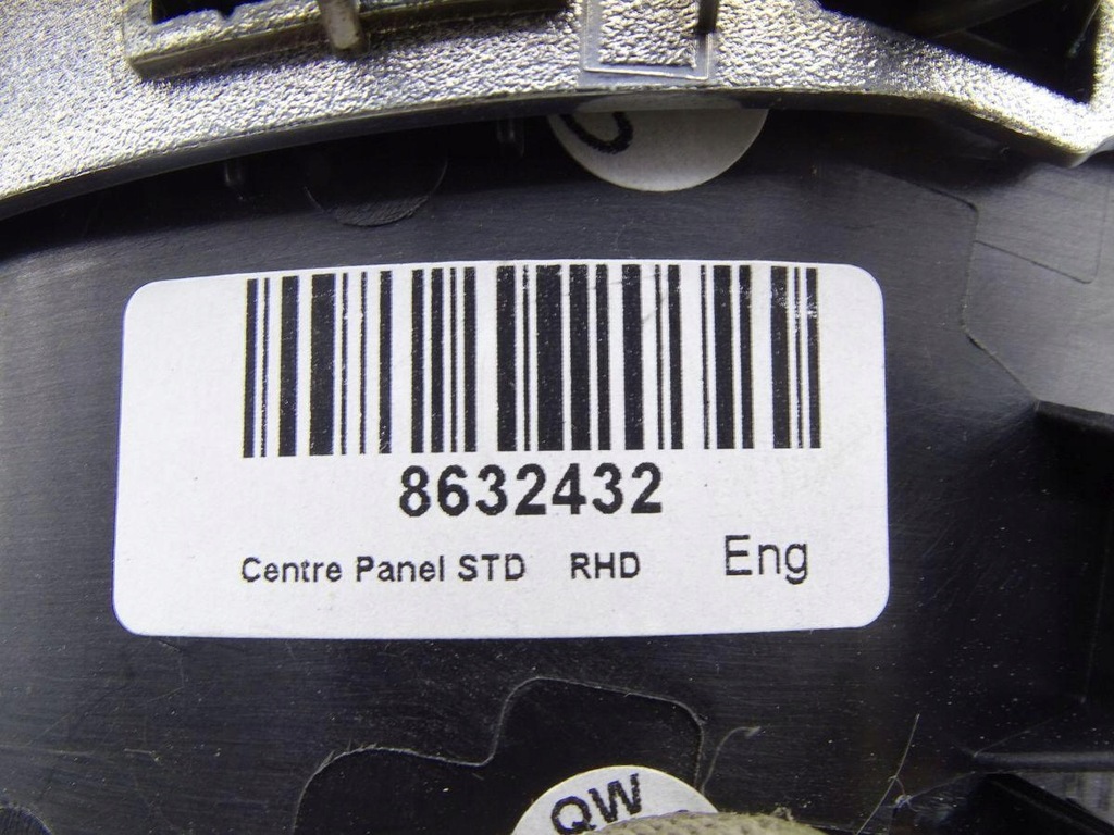 фото №7, Volvo s60 ii 10-18 панель средний anglik