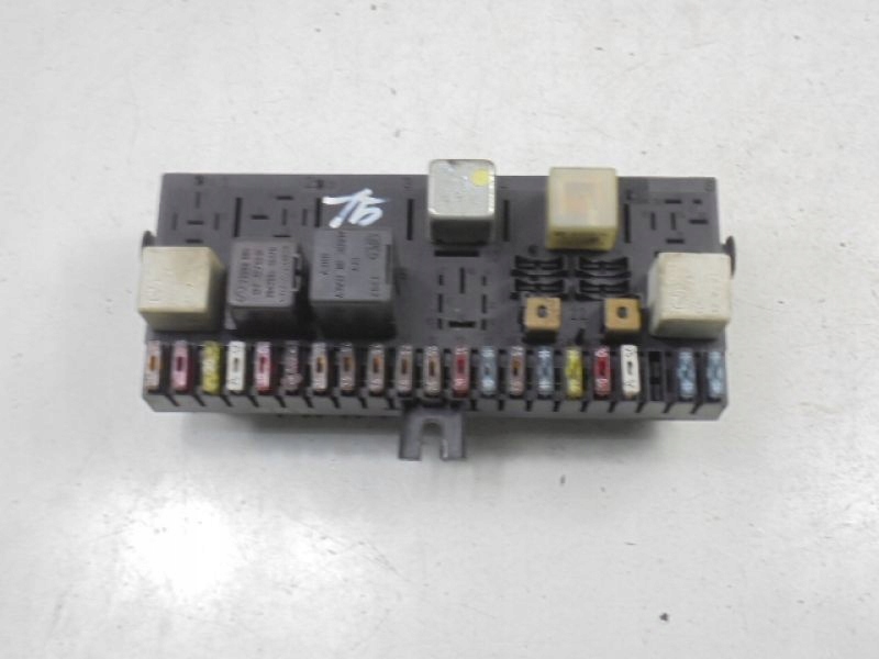 фото №5, Alfa romeo 75 коробка запобіжників 161004003001