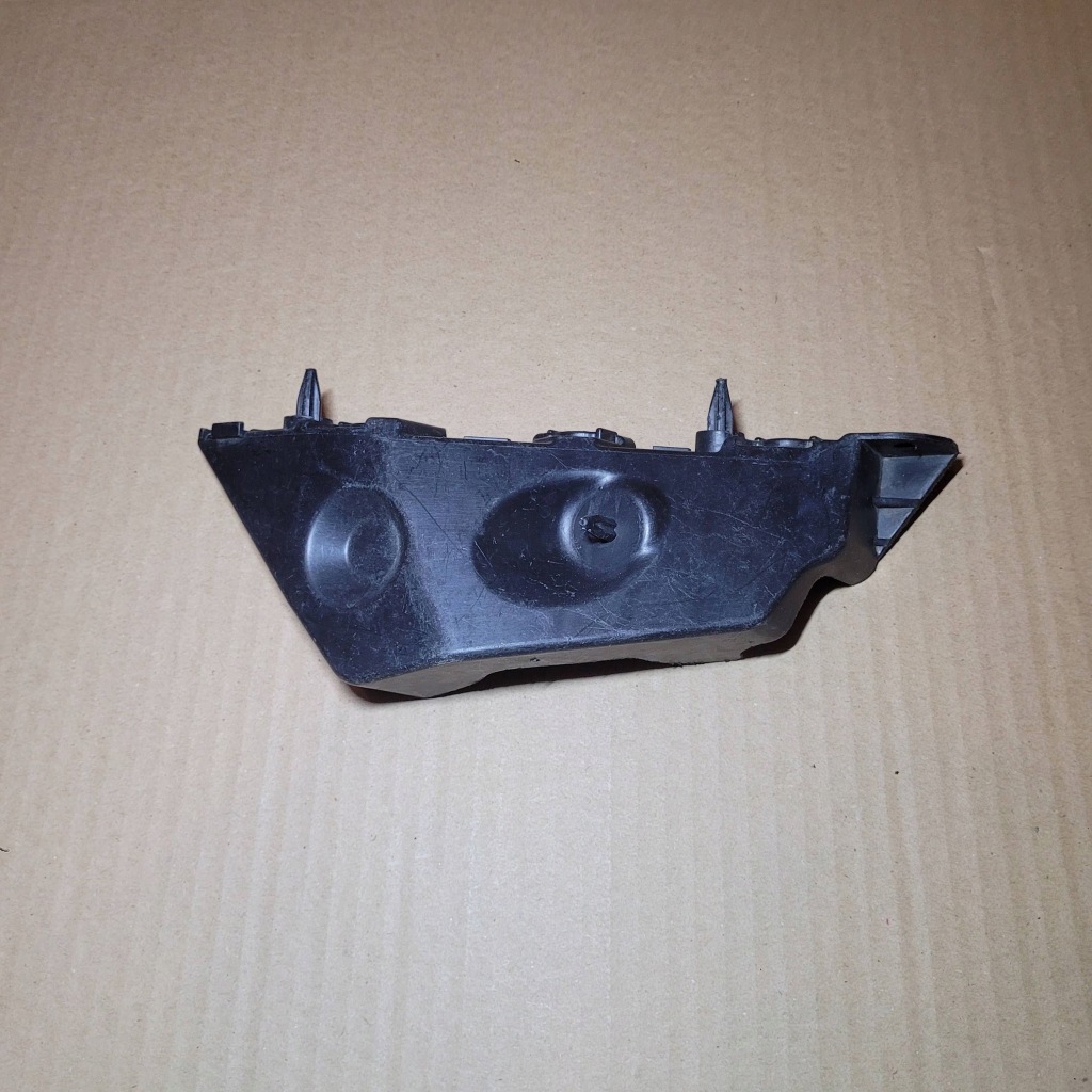 фото №1, Напрямна бампера правий перед ford c-max ii am51-17d958a