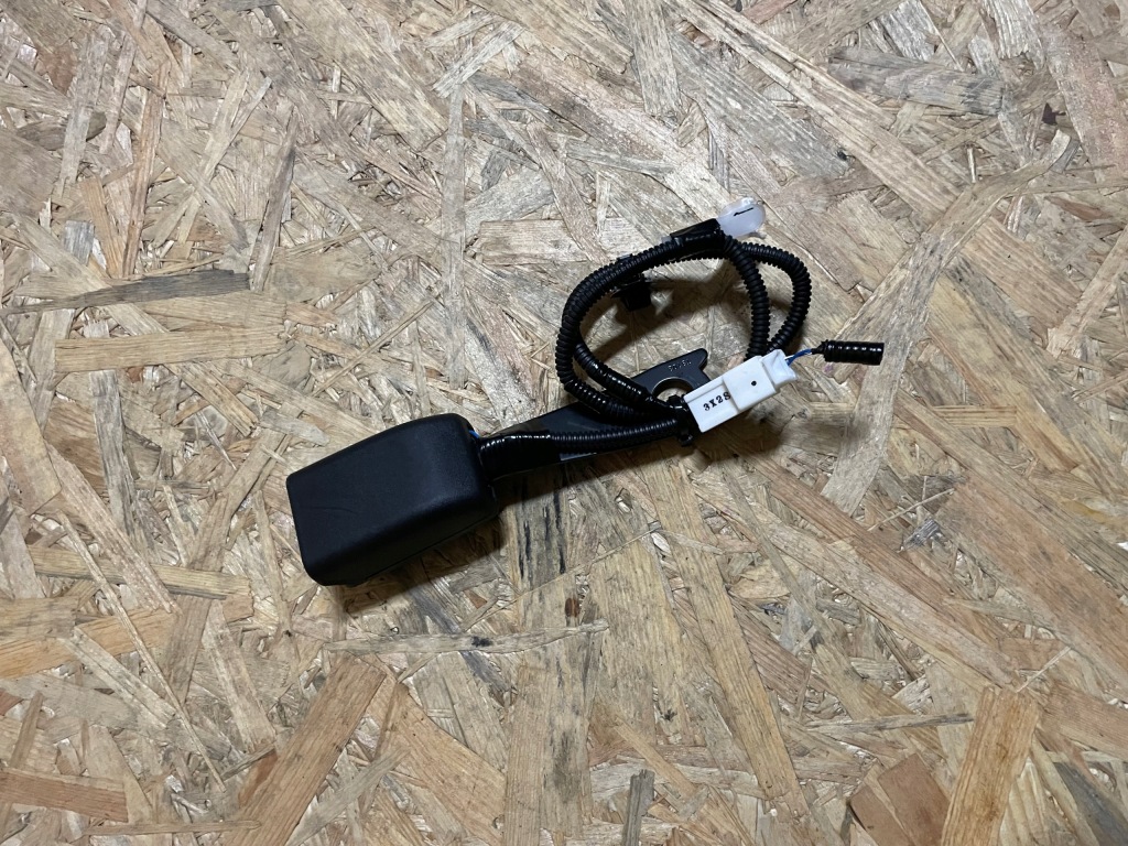 фото №1, Клипса поперечина левая левый перед передняя водитель toyota chr c-hr ch-r ii 2