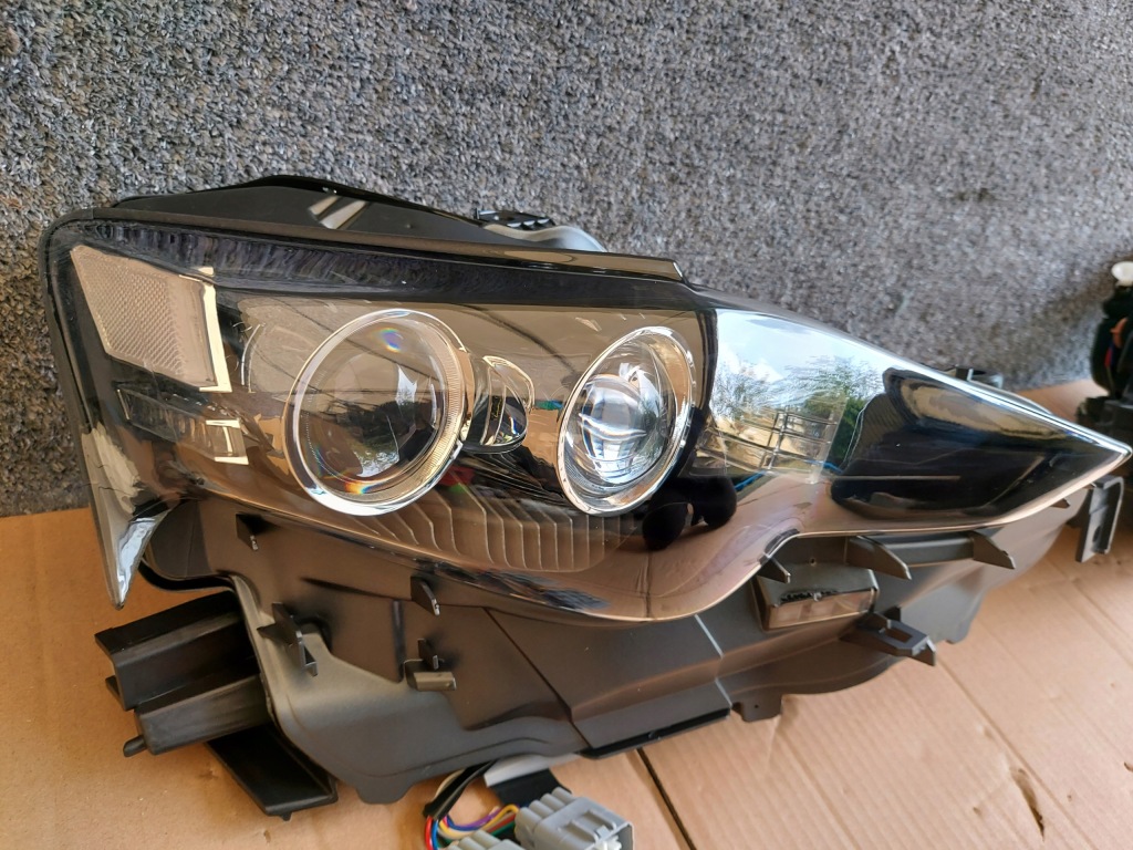 Lexus is 3 xe30 фары full led перед комплект 13- в Украине