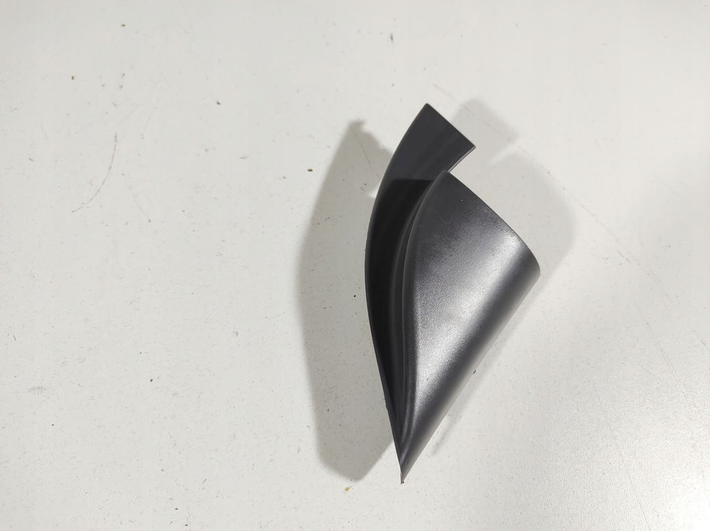 фото №11, Hyundai ioniq 17r- заглушка треугольник зеркало левый