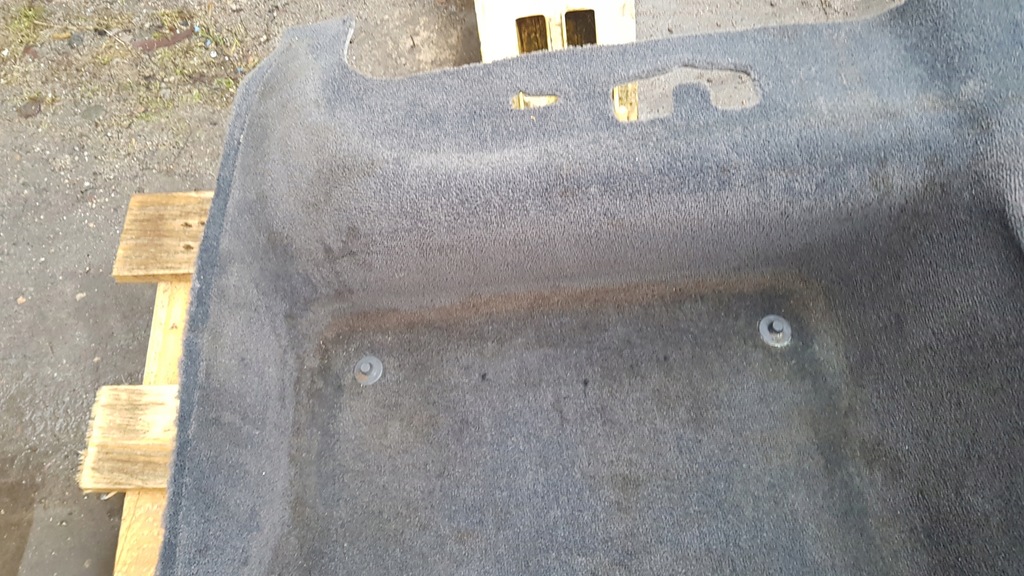 фото №14, Audi a8 d3 килимок обшивка задня