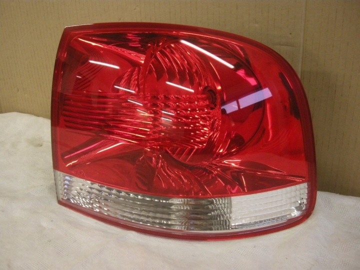 фото №1, Vw touareg лампа правая задняя