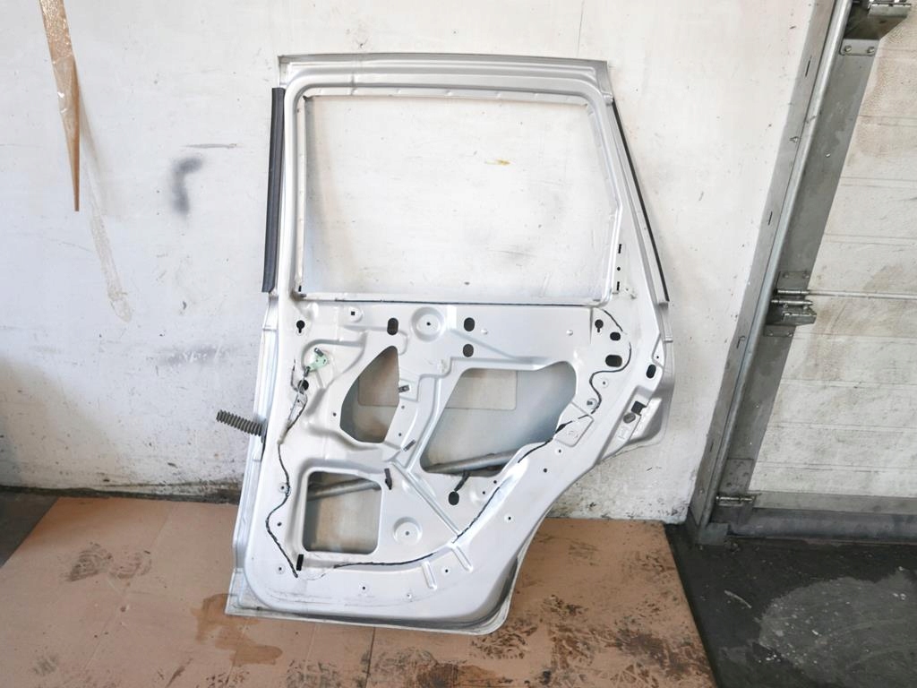 фото №11, Двері праве задня ps2 chrysler pt cruiser 5d 00-06