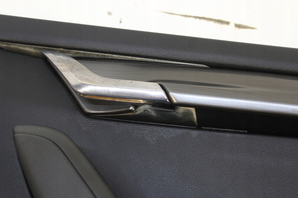 фото №6, Skoda octavia iii обивка дверь перед правая