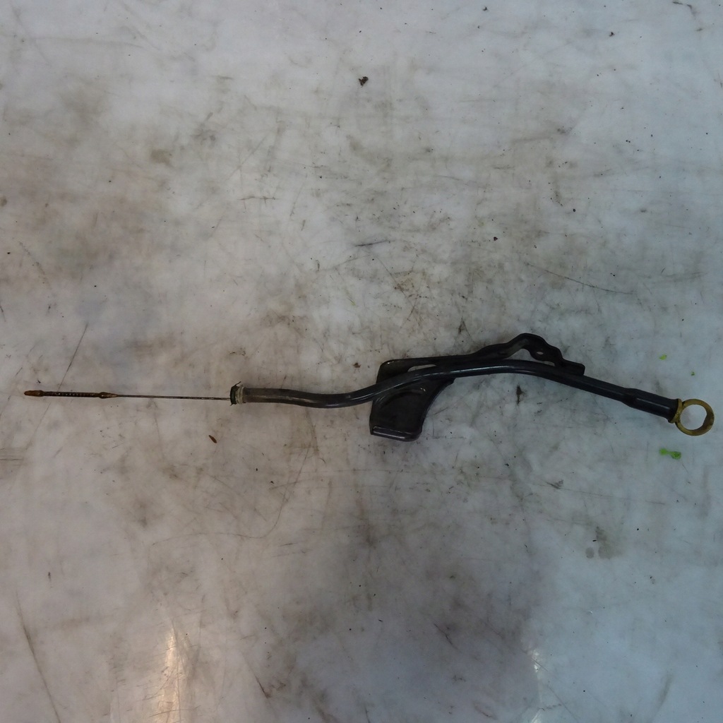 фото №1, Ford focus mk3 1.5tdci щуп оливи