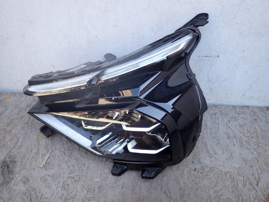 фото №1, Лампа левая фара левый full led citroen c4 3 iii ba 2020- 9830649480