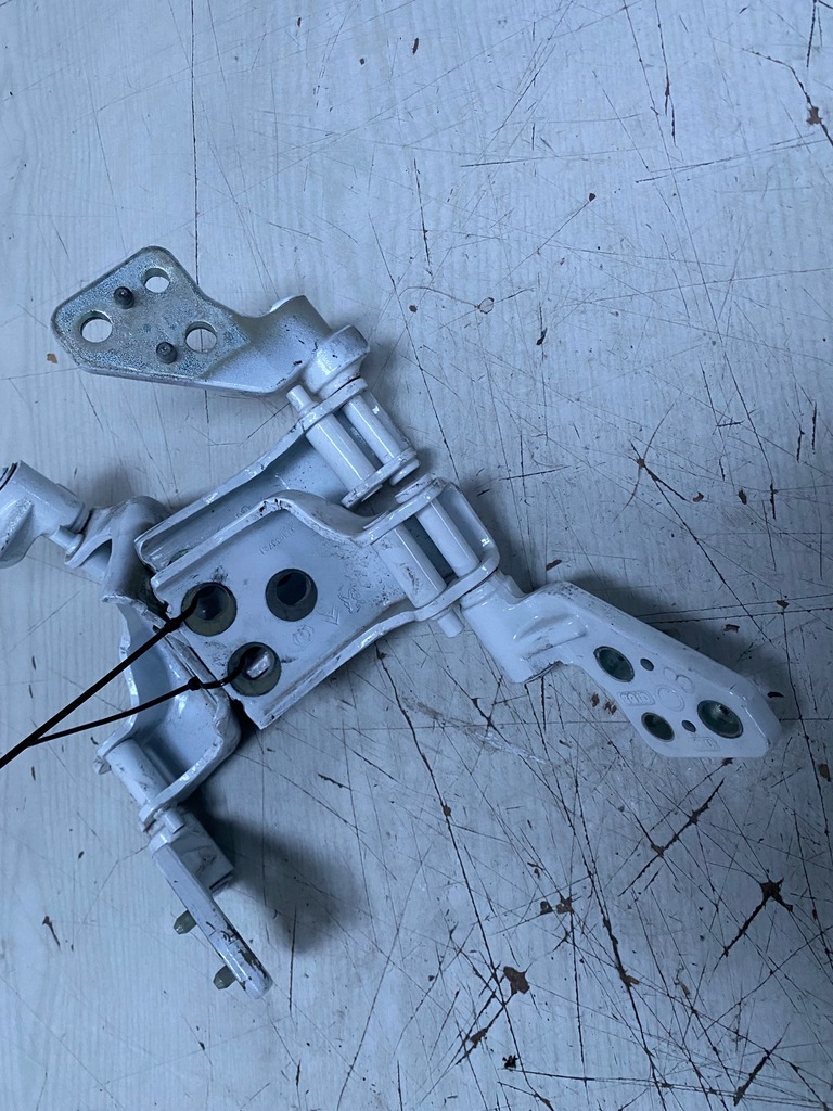 фото №3, Berlingo proace петлі задня 2021 rok комплект