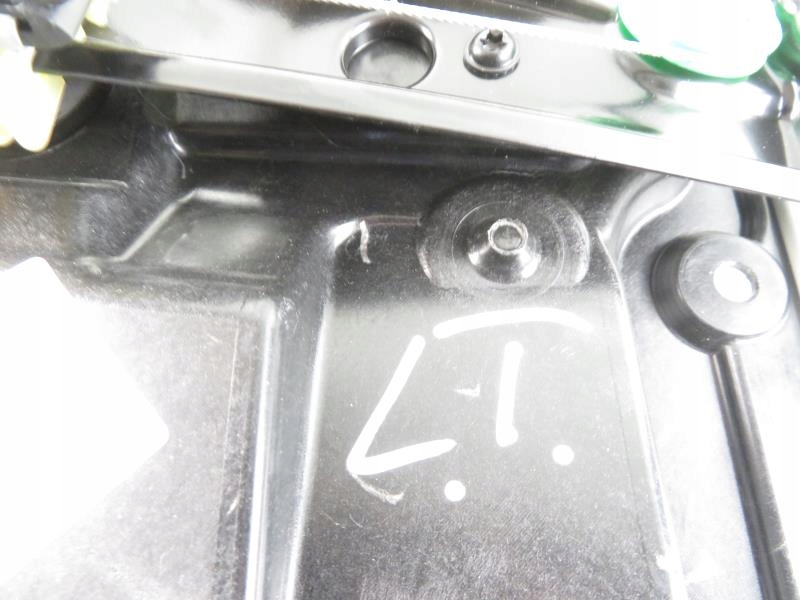 фото №12, Подъемник стекло левый задний infiniti q30